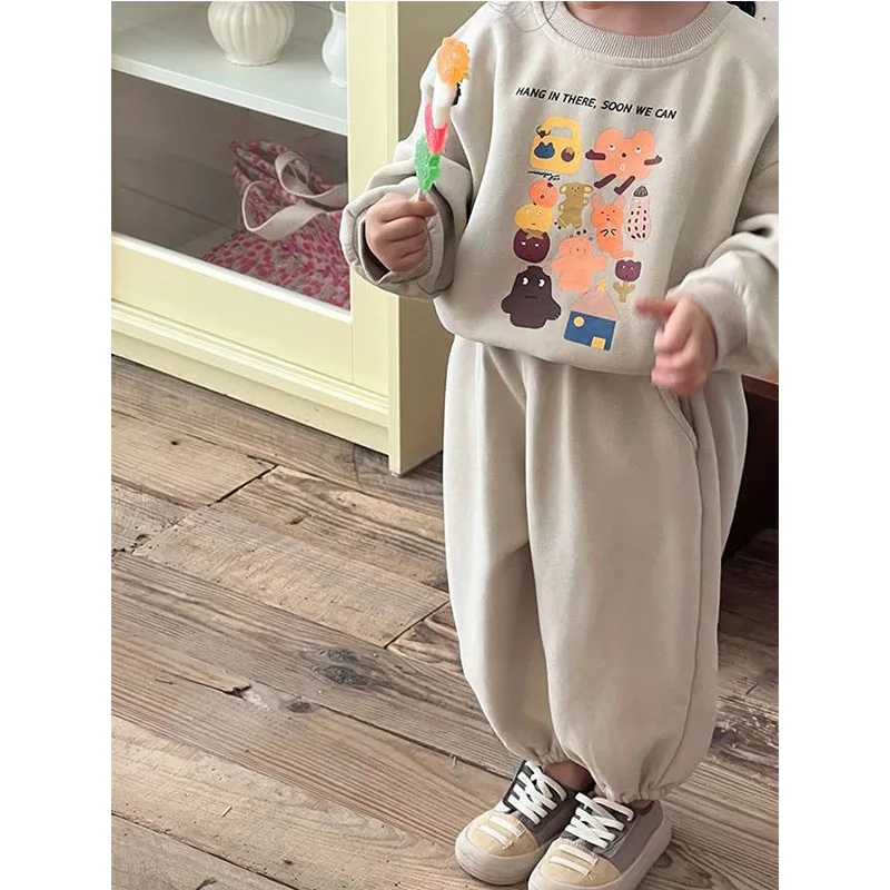 Conjunto de chándal niña de primavera con sudadera estampada - imagen 4
