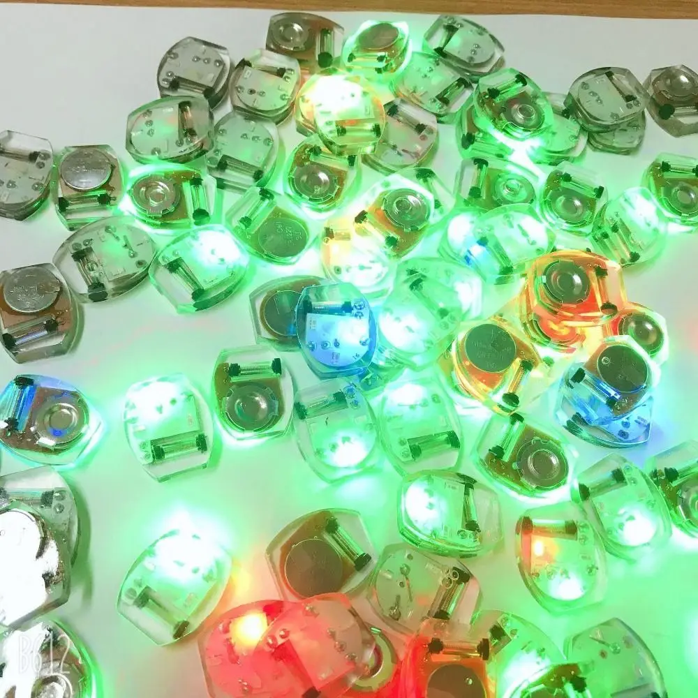 Luces LED para zapatos con movimiento y brillo decorativo infantil