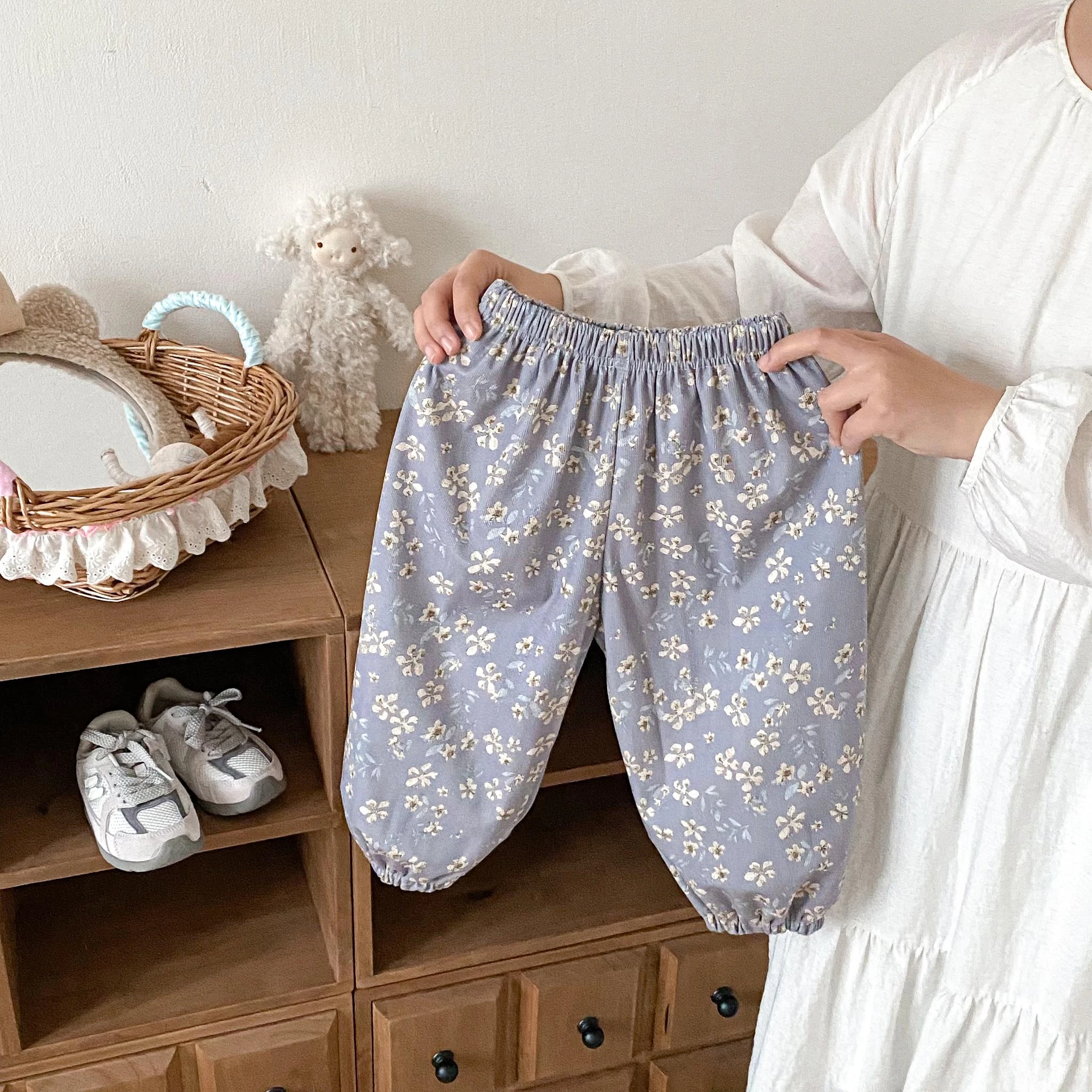 Pantalones florales deportivos para niñas – sueltos y finos - imagen 3