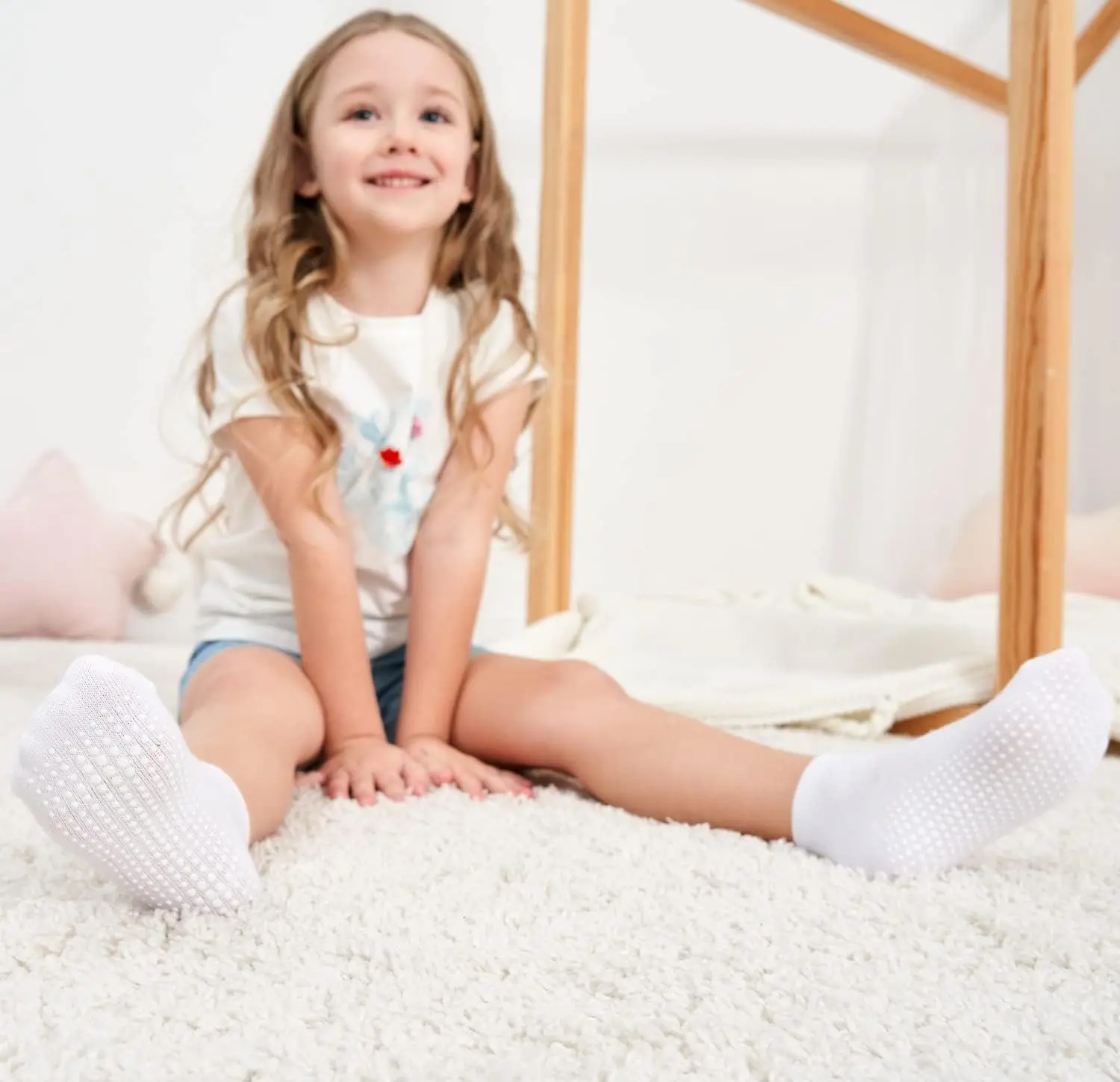 Calcetines antideslizantes con suela para bebés y niños pequeños - imagen 2