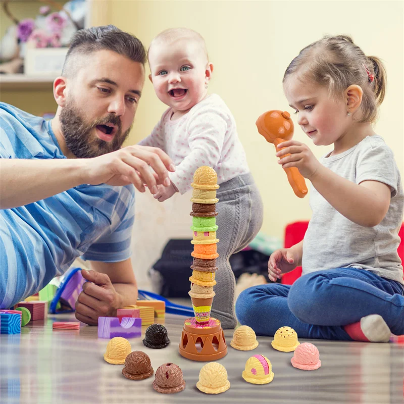 Cocina para niños con helados simulados