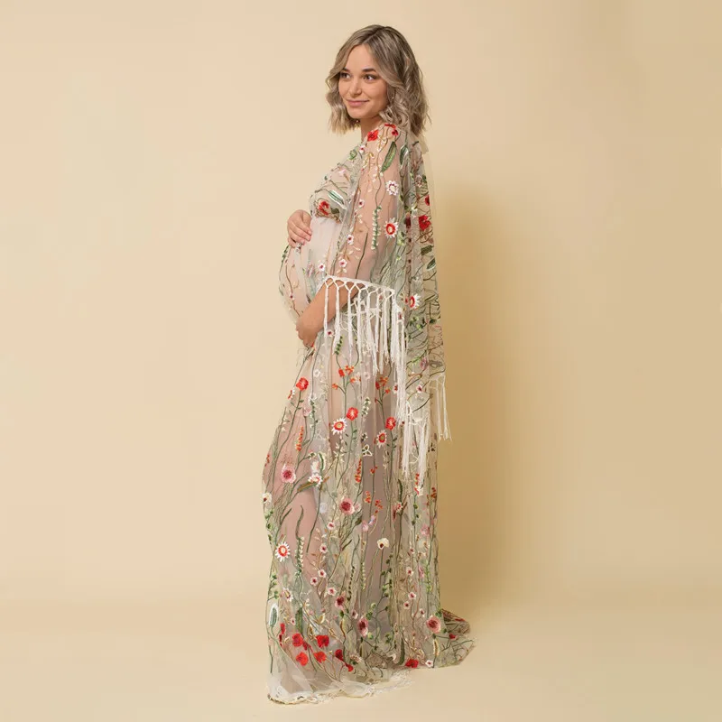 Vestido largo de tul bordado transparente para sesión fotos maternidad - imagen 2
