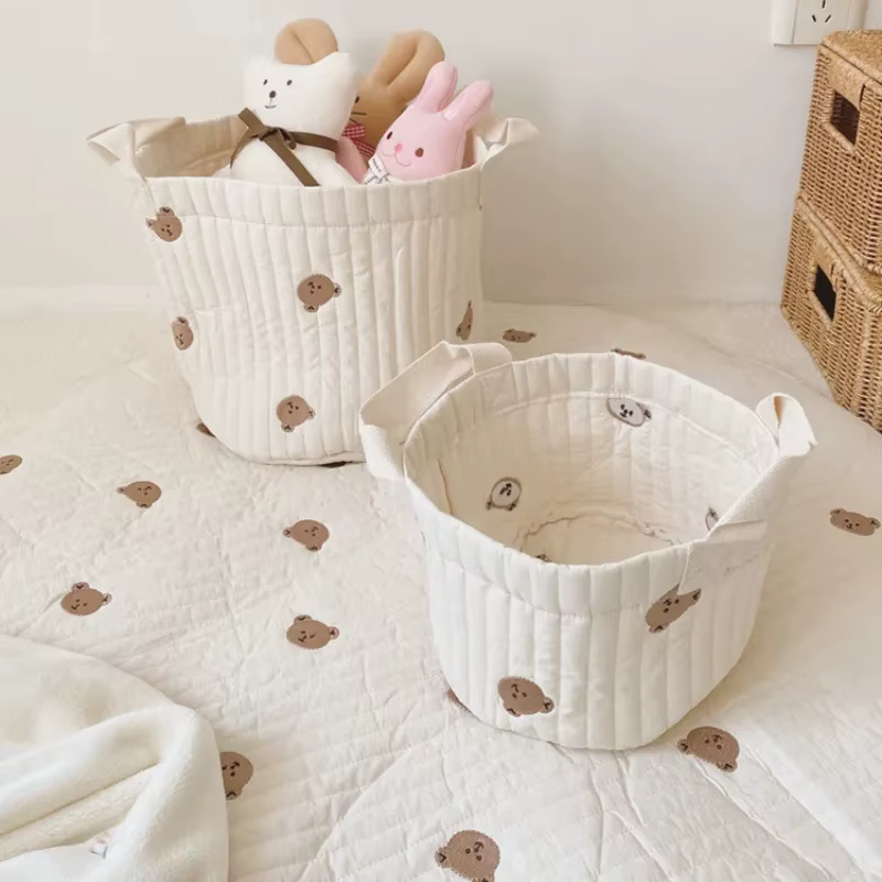 Bolsa de pañales con bordado de oso – Cómoda y estilosa - imagen 4
