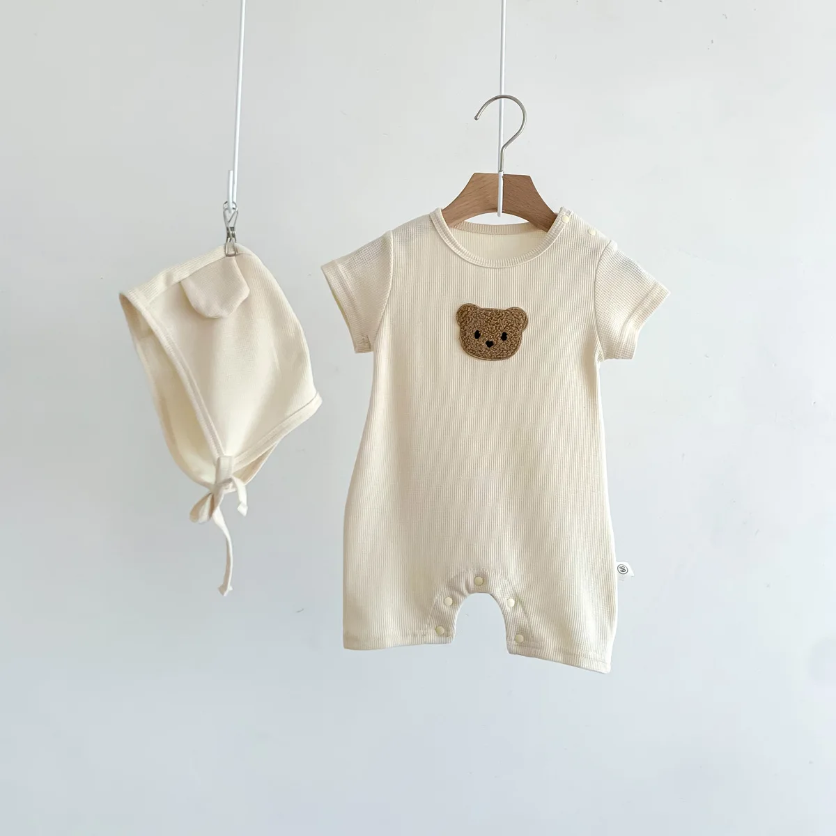 Ropa exterior infantil para el juego