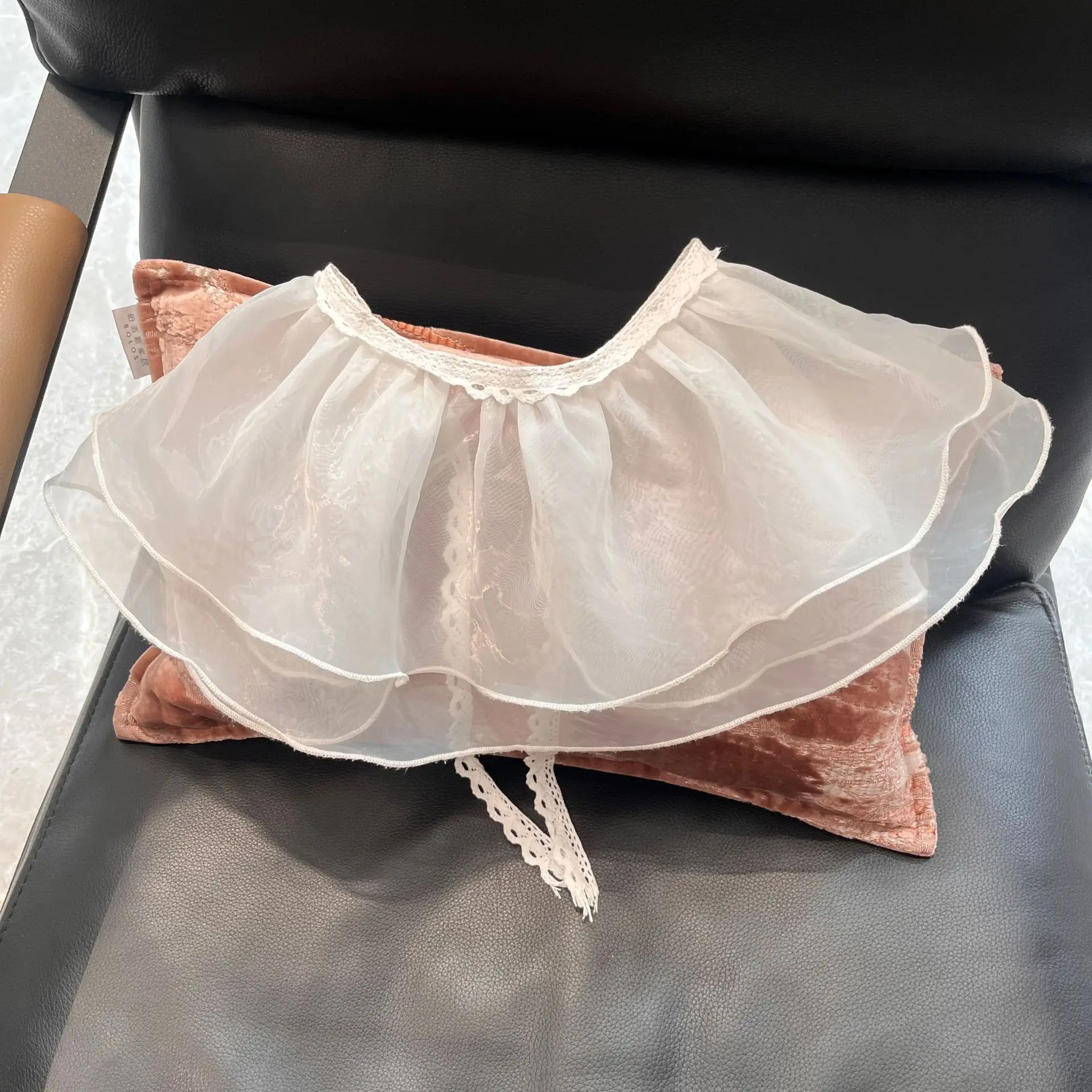 Falda de tul rosa con capas superpuestas y cintura elástica