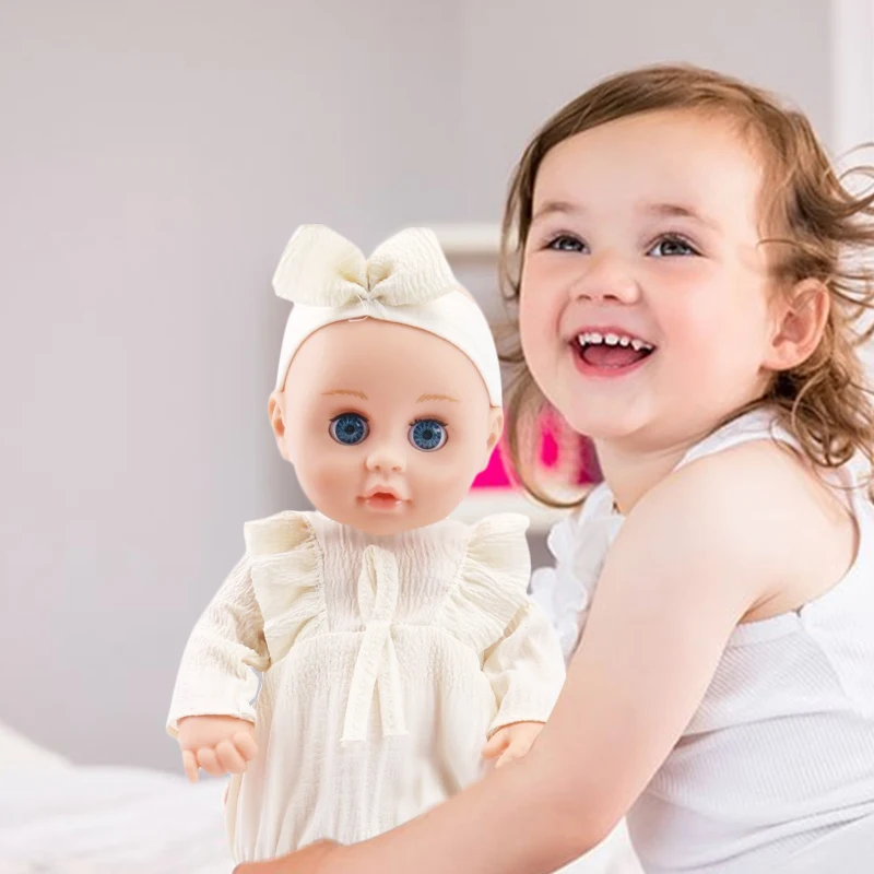 Muñeca de vinilo con ropa, ideal para casa de muñecas - imagen 3
