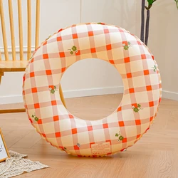 Flotador inflable de flores a cuadros para piscina y playa