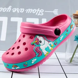 Sandalias infantiles con dinosaurios y unicornios antideslizantes
