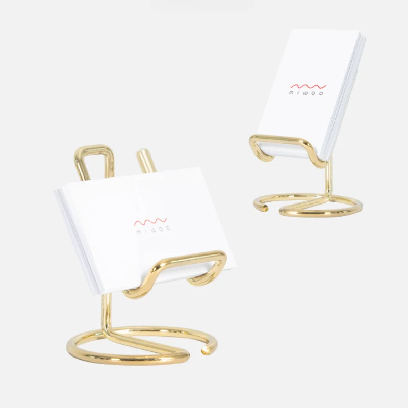 Tarjetero metálico dorado – Organizador de escritorio con clip - imagen 3