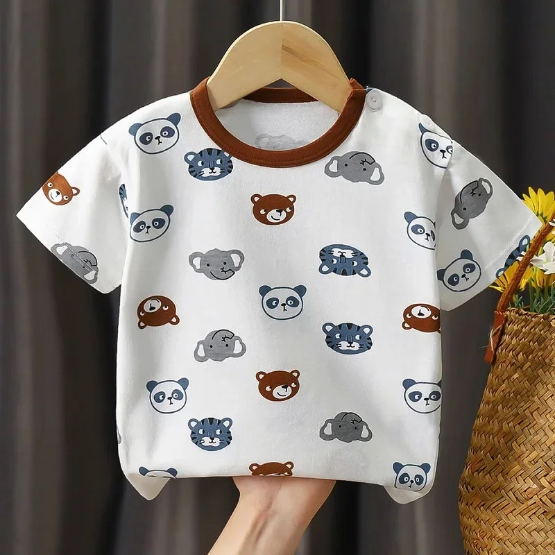 Camiseta con dibujo animado y hebilla de hombro