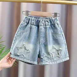 Shorts vaqueros rectos para niña pequeña con bordado de estrella