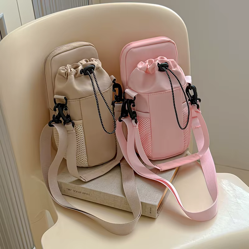 Bolsa bandolera infantil para paseos con bolsillo para botella - imagen 3