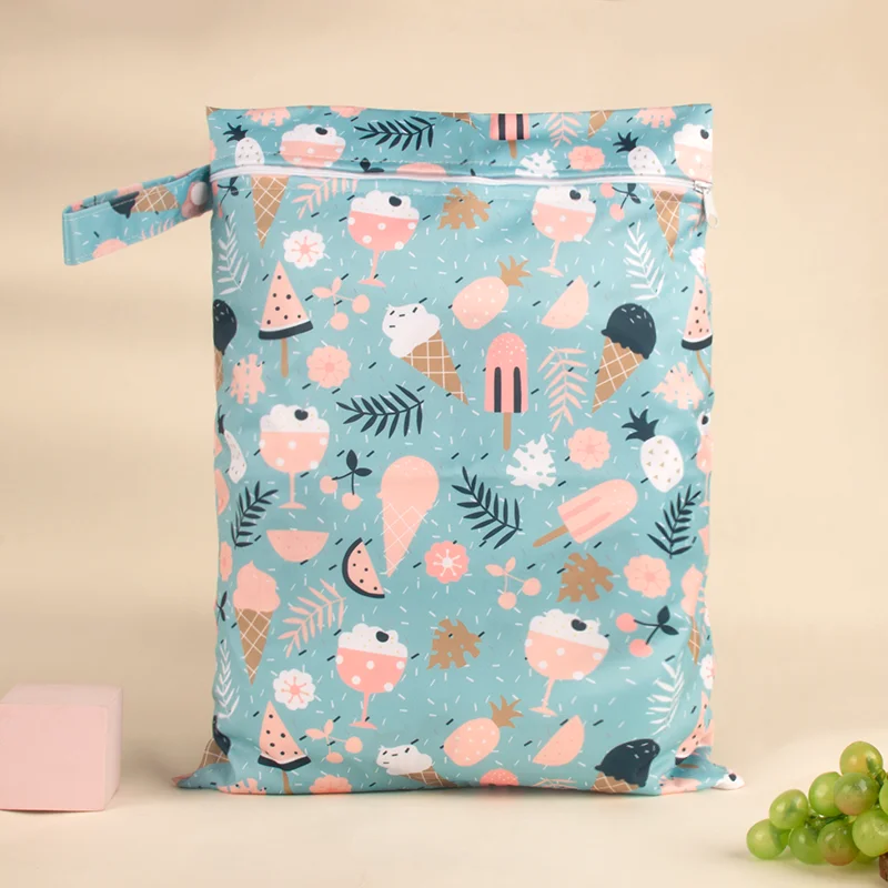 Bolsa húmeda dentro de una lavadora