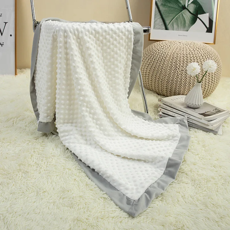 Minky Dot manta bebé de burbujas para recién nacidos, doble capa - imagen 3