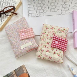 Libro de tela sensorial con arco hecho a mano y funda protectora