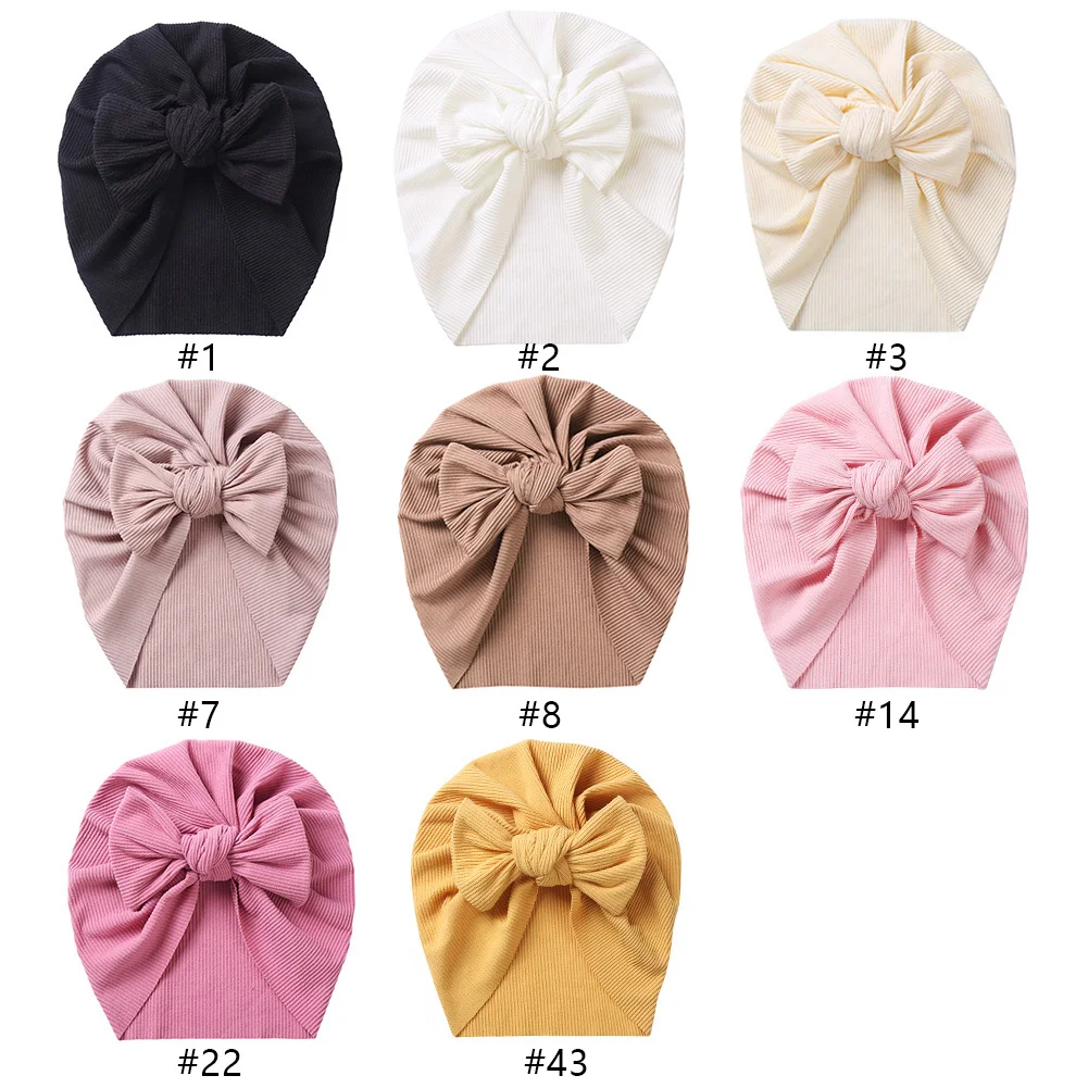 Gorro tipo turbante para bebé