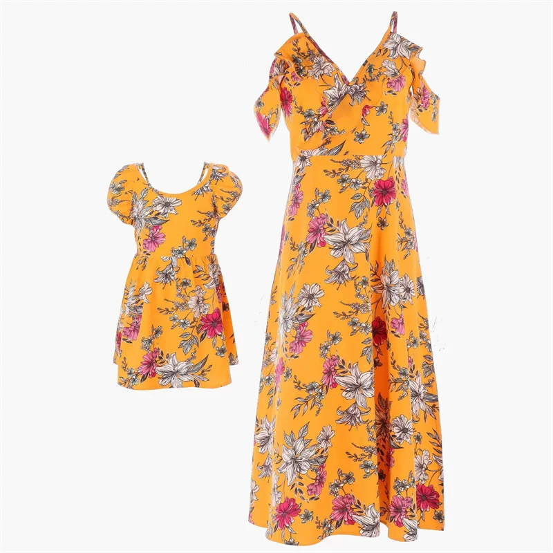 Vestido estampado madre e hija conjunto familiar
