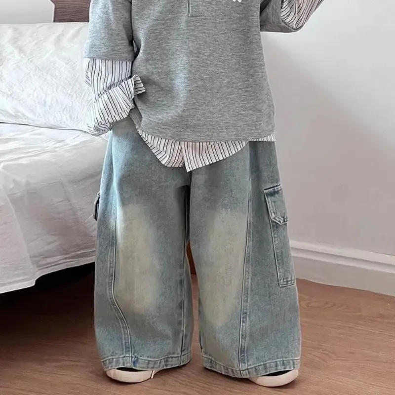 Pantalones vaqueros rectos con gran bolsillo trasero para niños - imagen 5