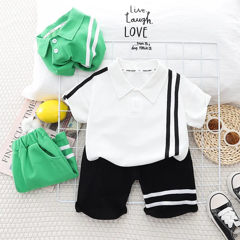 Conjunto de ropa de verano para bebé con camiseta blanca y shorts