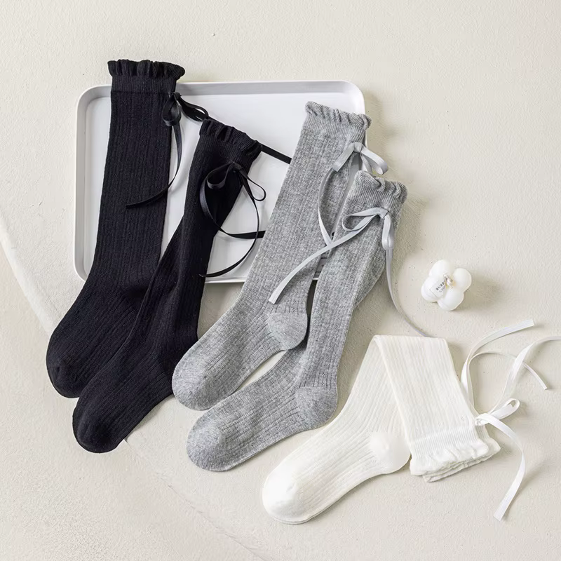 Calcetines altos finos de verano para niña – Malla suave - imagen 2