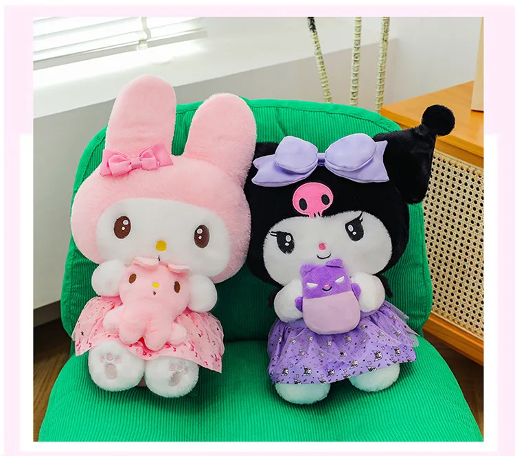 Peluche Sanrio My Melody y Kuromi en vista general