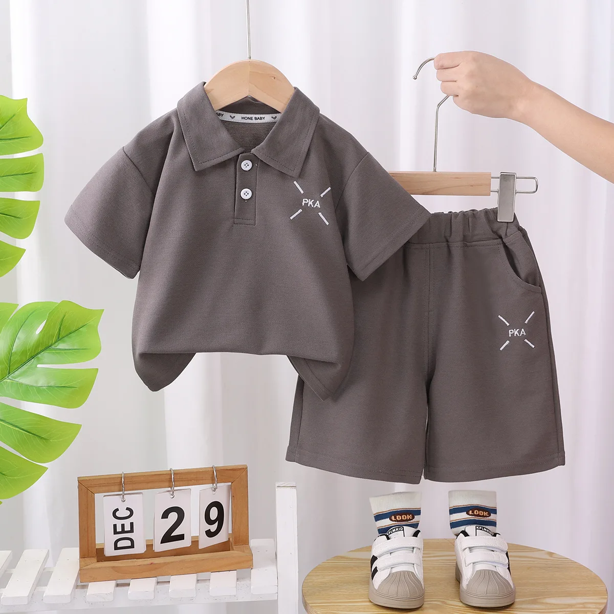 Conjunto de verano para bebé niño con camiseta de algodón y shorts - imagen 3