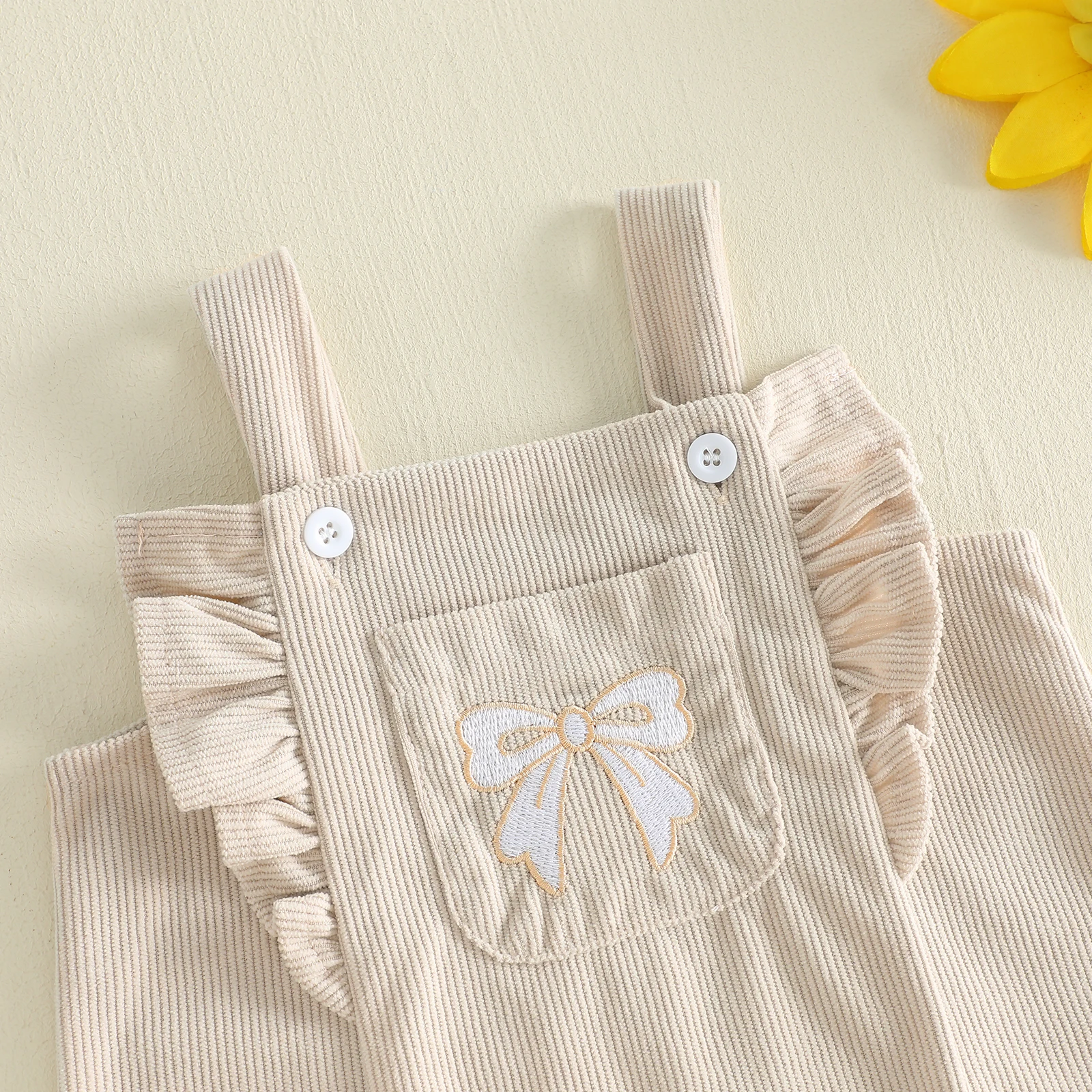 Vestido de pana con tirantes para bebé niña: lazo bordado y volantes - imagen 2