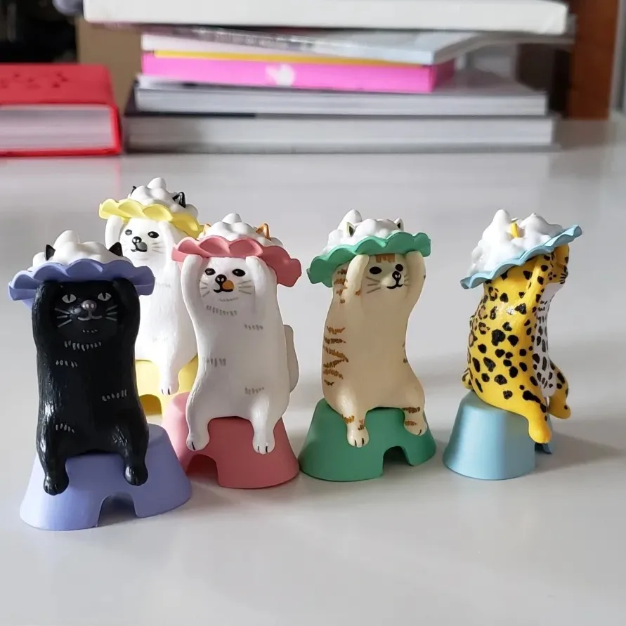 Figuras de gatos Calico - Miniatura coleccionable para niños