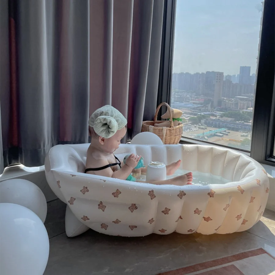 Bañera inflable para bebés Love Bear con inflado automático - imagen 2