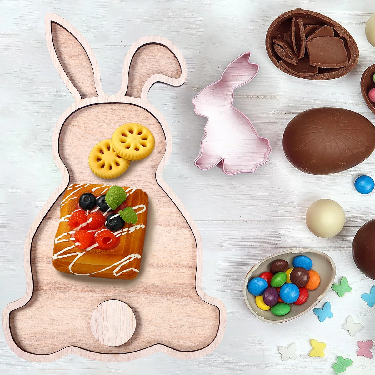 Bandeja de madera para servir conejitos de Pascua y frutas - imagen 3