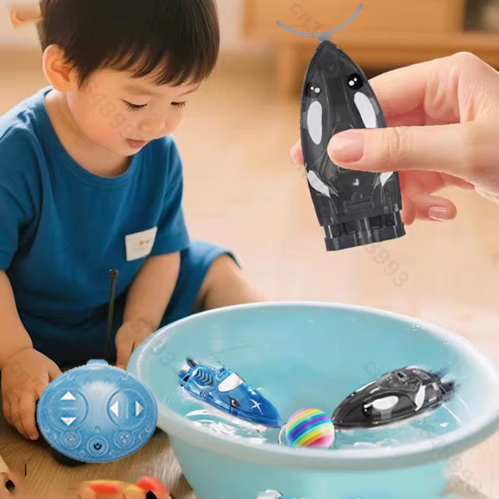 Barco RC teledirigido acuático con luz LED y velocidad para niños - imagen 5