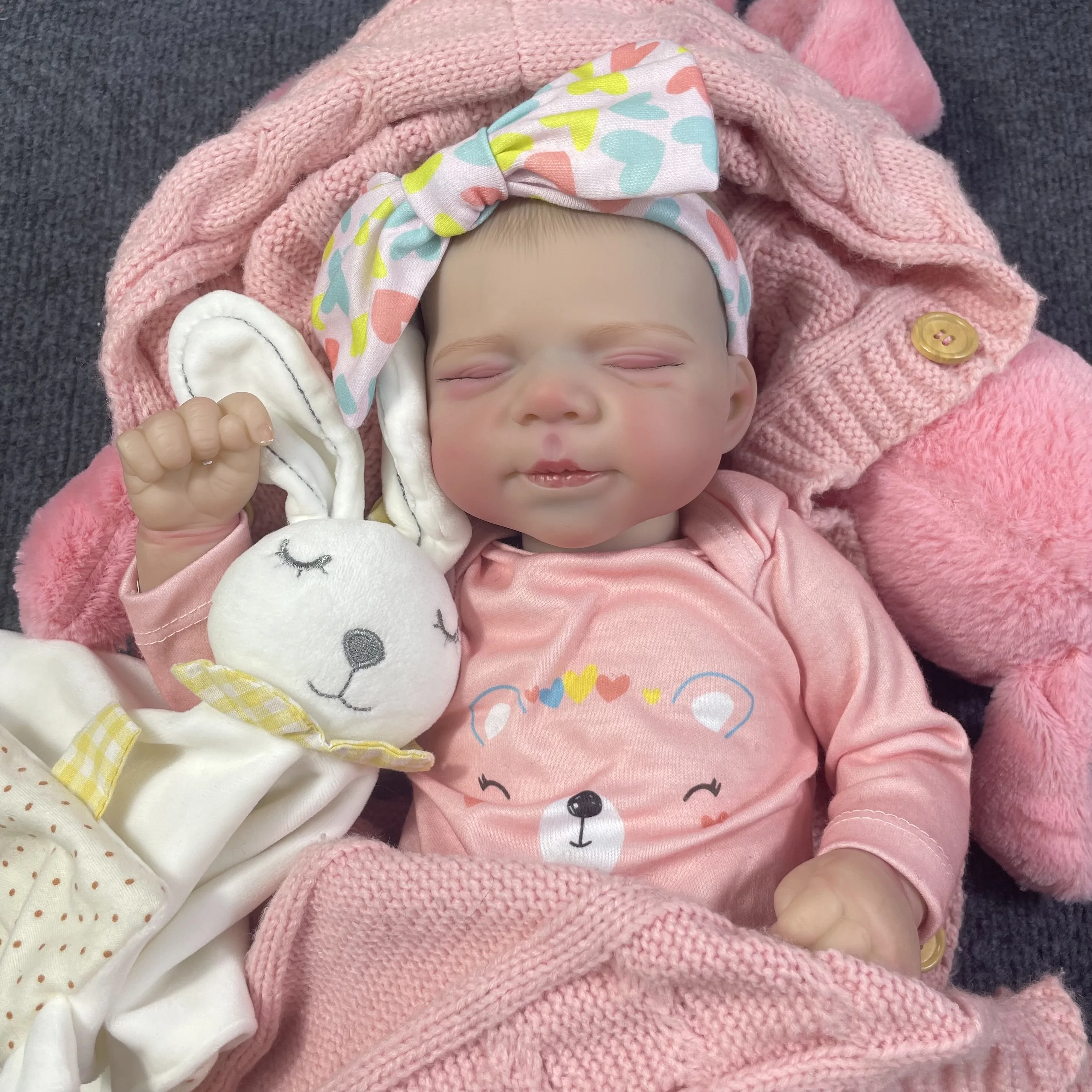 Muñeca Reborn realista con efecto piel y venas visibles - imagen 3