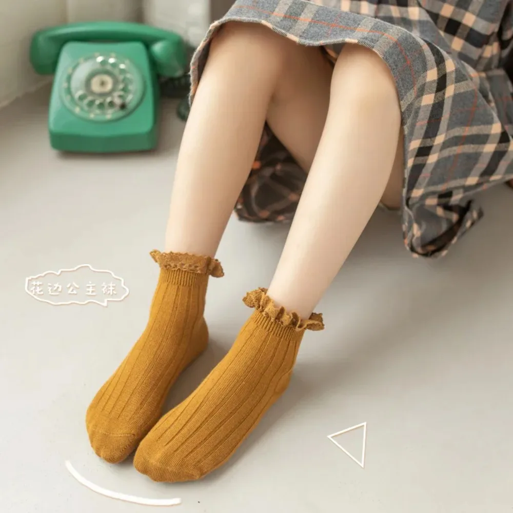 Calcetines de bebé con encaje y volantes vintage para otoño e invierno - imagen 4