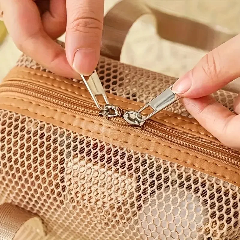 Bolsa de aseo transparente para viaje con funda de almohada - imagen 3