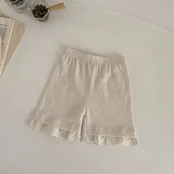 Conjunto de verano para bebé con bordado de flores y pantalón corto