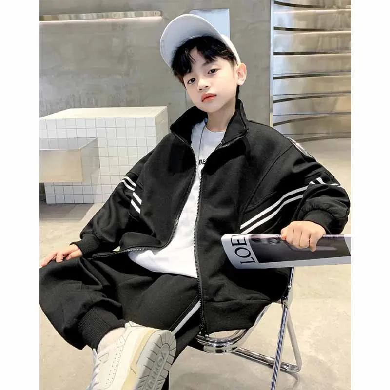 Conjunto de chándal para niño otoñal con chaqueta a rayas - imagen 2