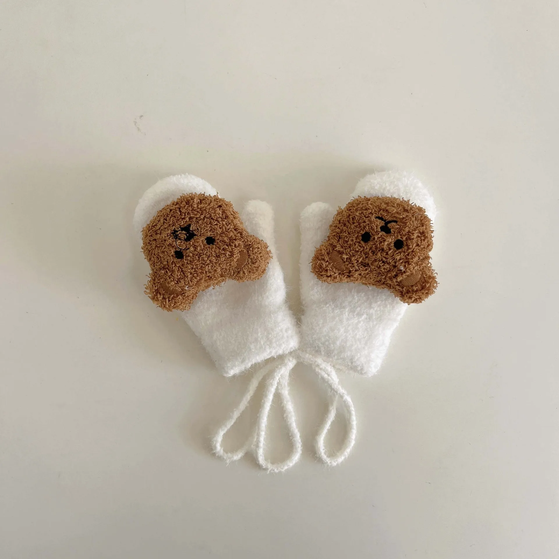Manoplas de invierno para bebé – Guantes de punto con diseño de oso - imagen 5