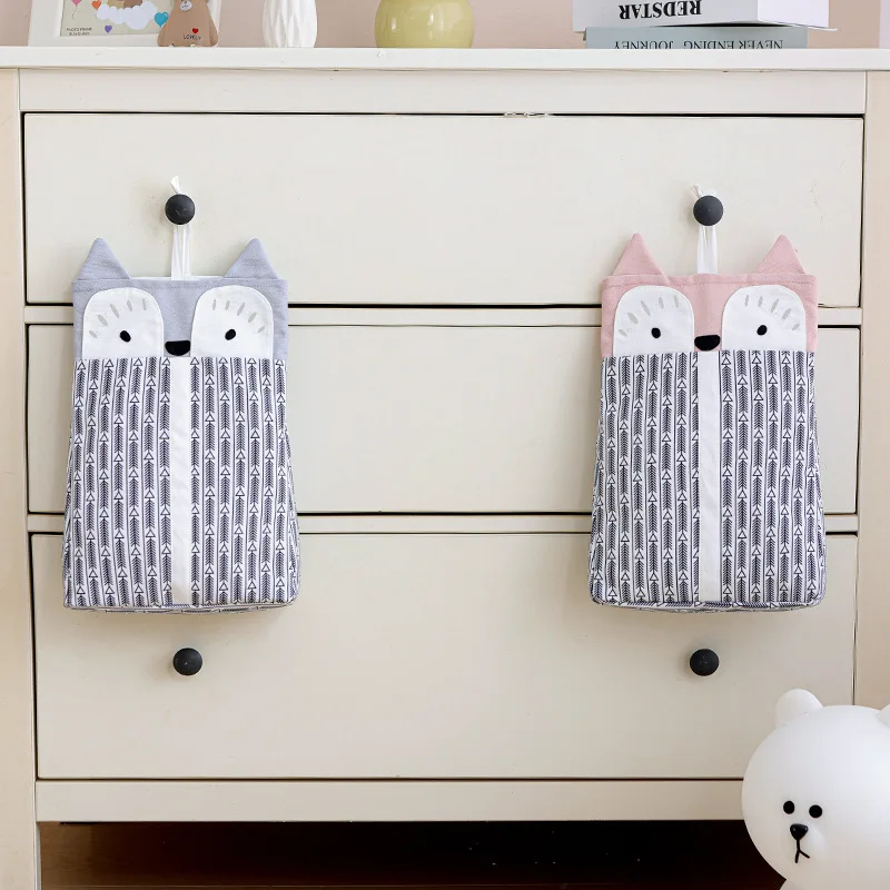 Organizador colgante para cuna con porta-pañales y juguetes - imagen 3