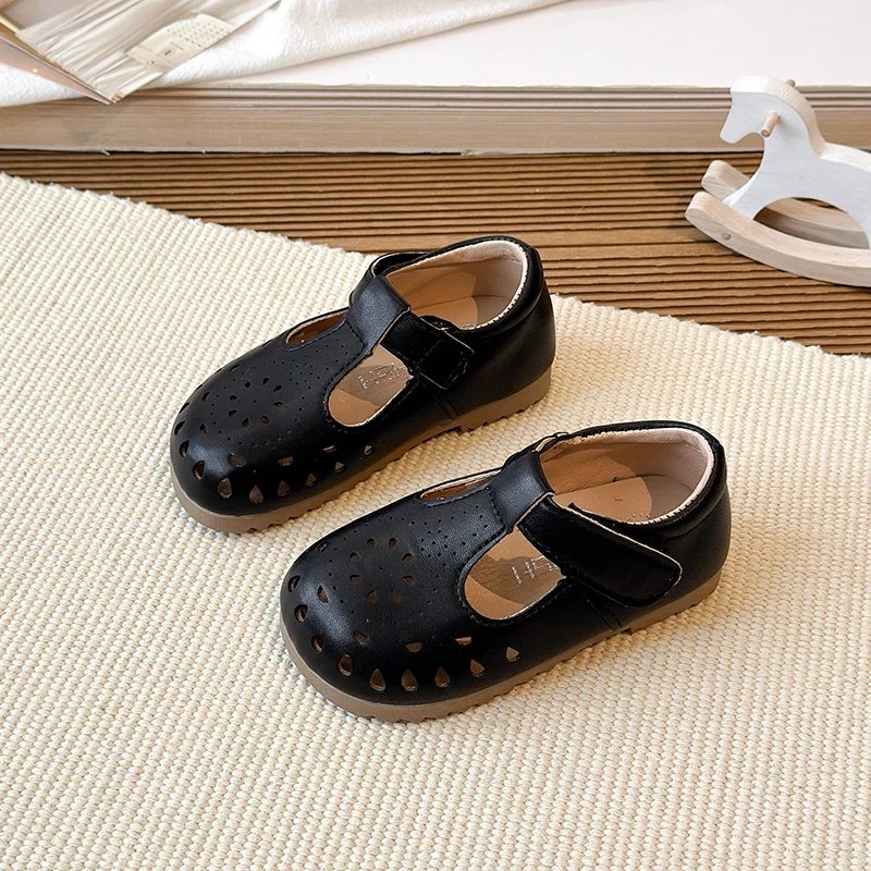 Zapatos antideslizantes de niña con suela suave y calado - imagen 4
