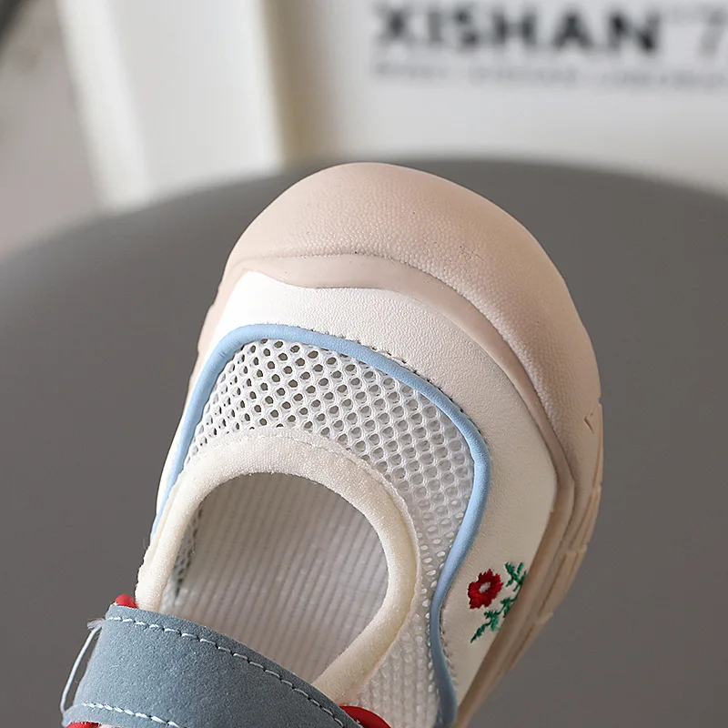 Zapatillas infantiles de malla antideslizantes transpirables - imagen 5