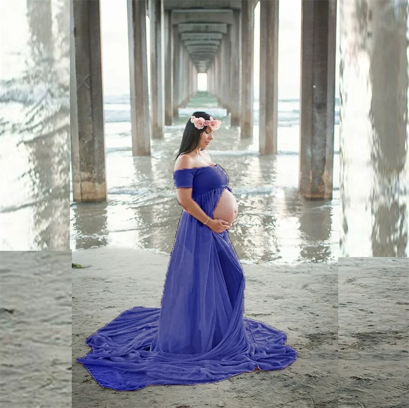 Vestido para sesión de fotos de embarazo con hombros descubiertos