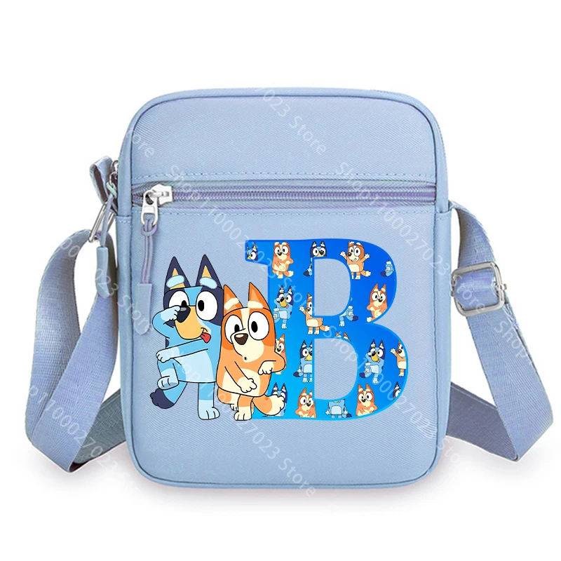 Bolsa de hombro Bluey para viaje con letras y diseño infantil - imagen 4
