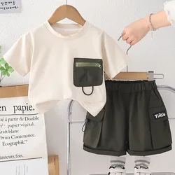 Conjunto veraniego niño pequeño – Pantalón corto y camiseta informal