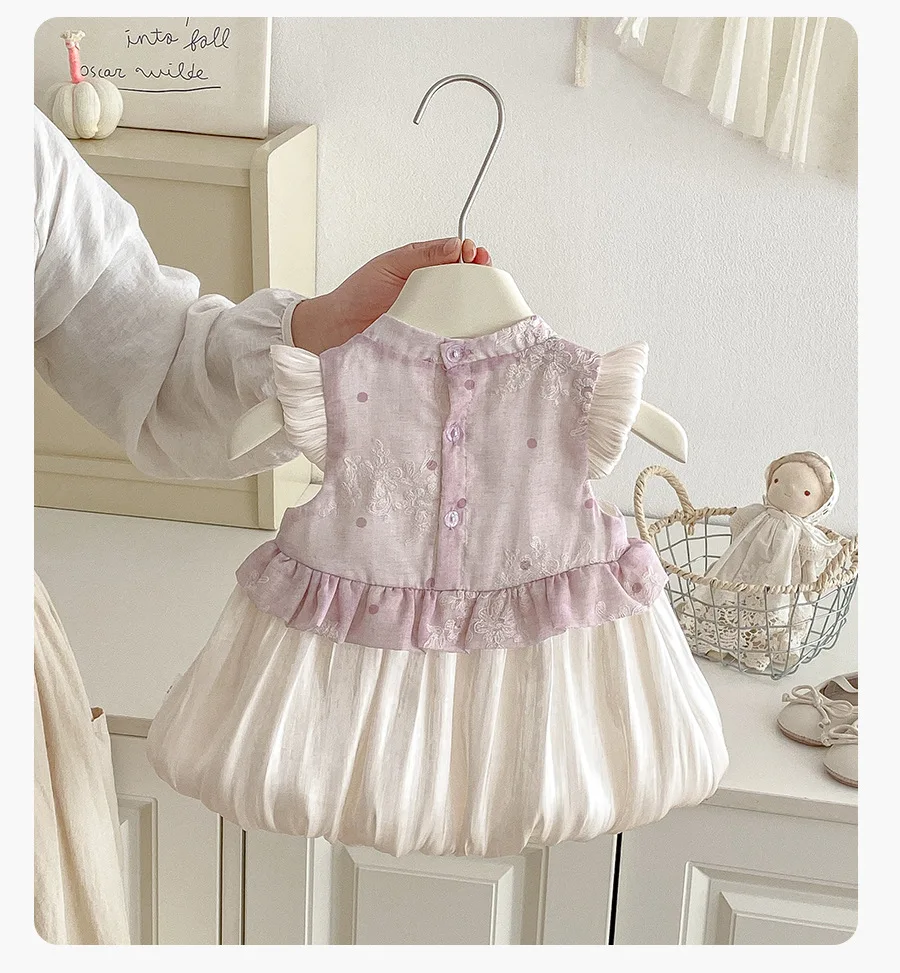 Vista del vestido con caída y acabado de princesa