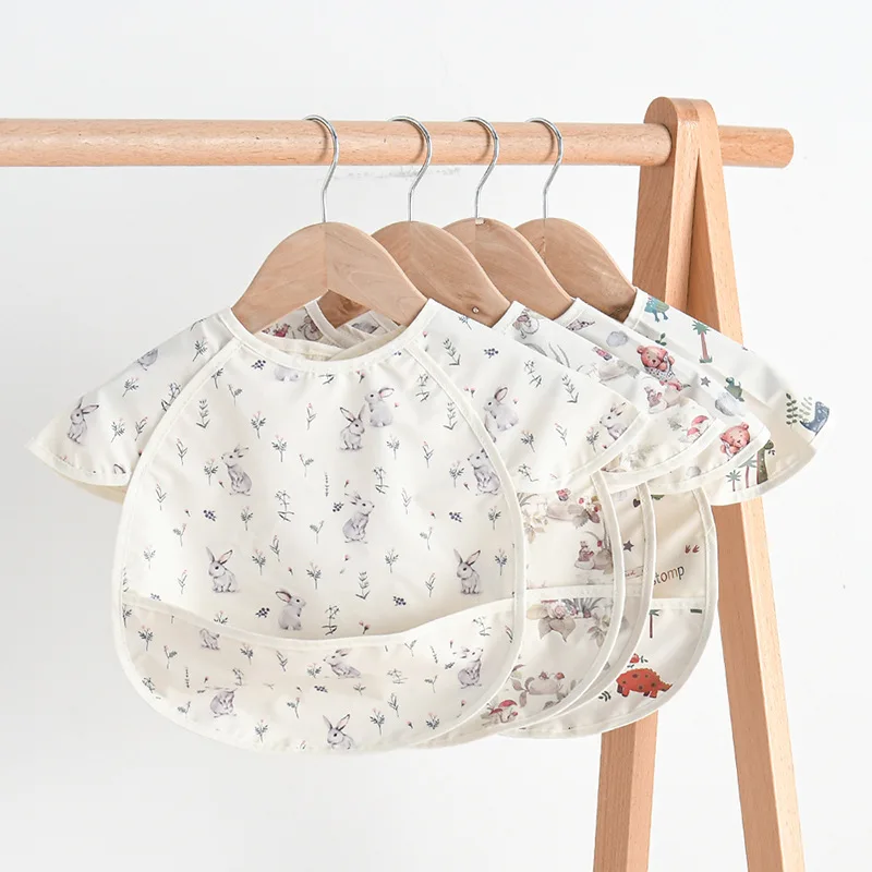 Babero impermeable de manga corta para bebé – Estampado infantil - imagen 2