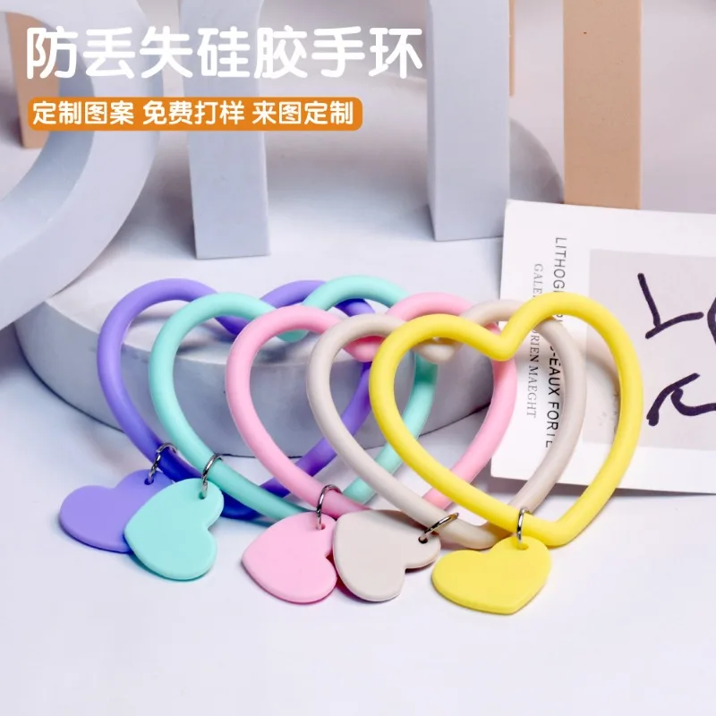 Llavero con pulsera de silicona transparente antipérdida Love - imagen 3