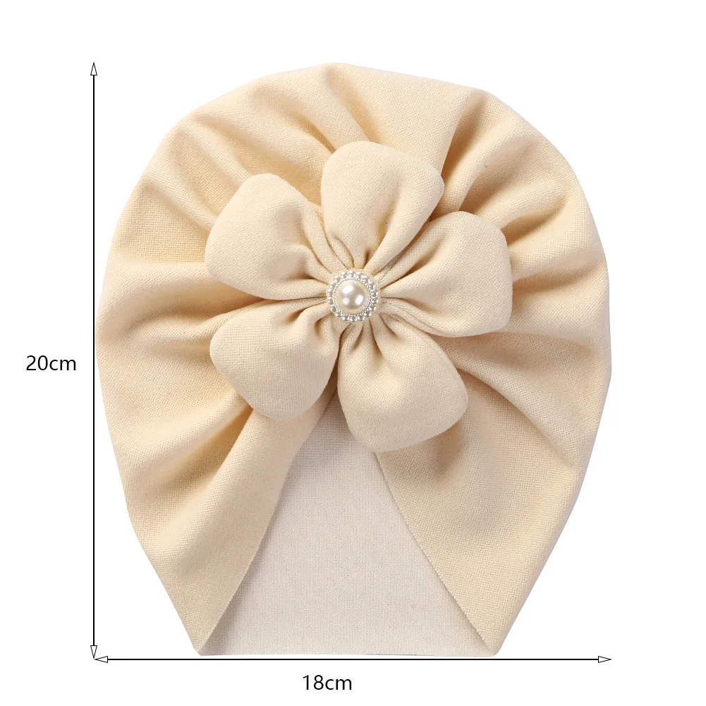 Gorro bebé Cachemira con perlas y flores para recién nacido