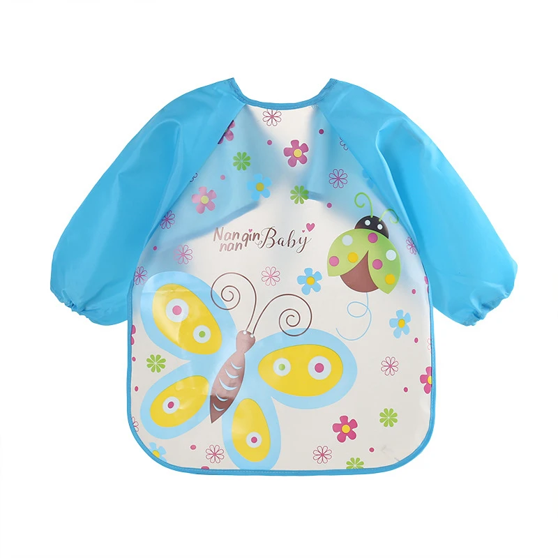 Medidas y ajuste del babero impermeable para bebés
