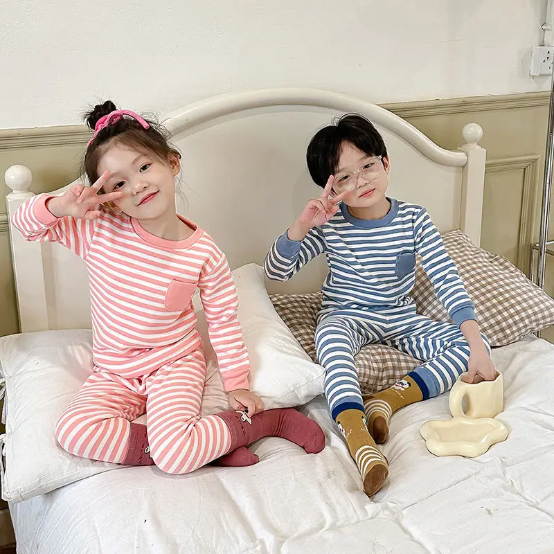 Conjuntos de pijama acolchados cálidos a rayas para niños - imagen 4