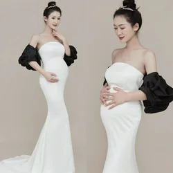 Vestido de noche sin espalda para embarazadas en encaje largo